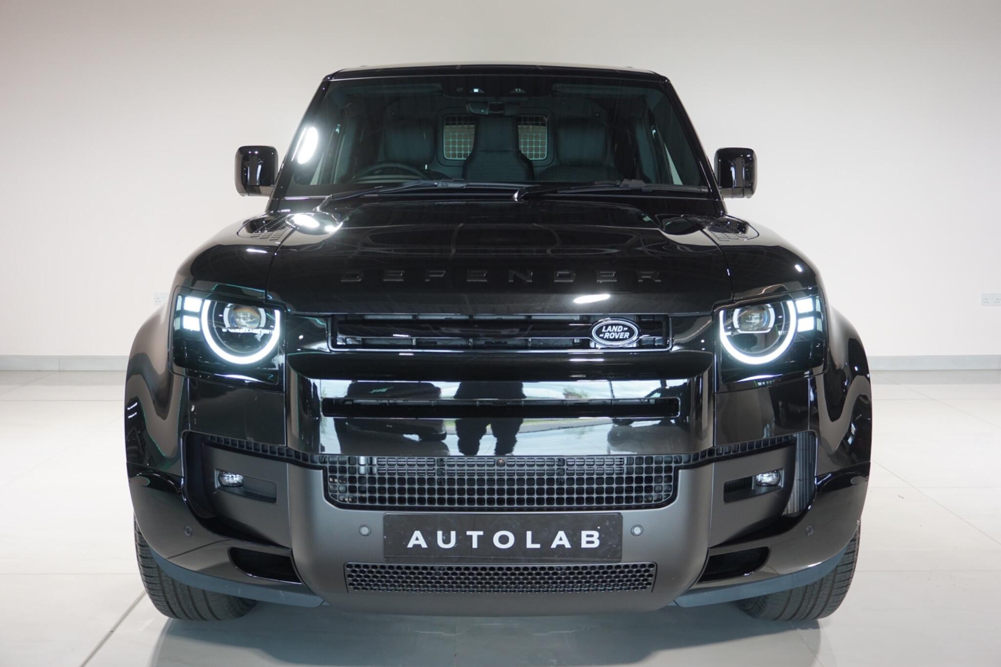 Land Rover Defender 110 3.0 D350 MHEV X-Dynamic HSE Hard Top SUV 5dr Diesel Auto 4WD MWB Euro 6 (s/s) (350 ps)